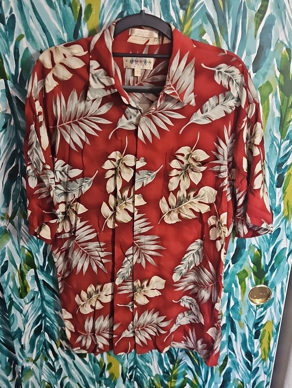 Vintage Campia Men's Red Floral Short-Sleeve Hawaiian Button-Down Shirt - Size M
